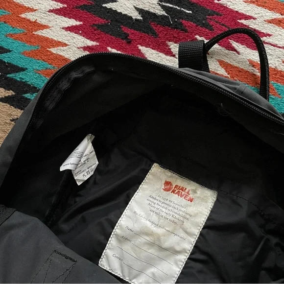 Fjallraven Black Backpack - Picture 5 of 5